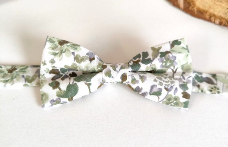 Nœud papillon en coton fleuri vert
